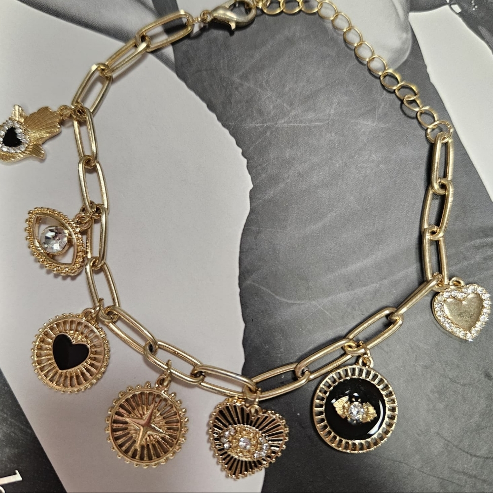 NWT Bracelet